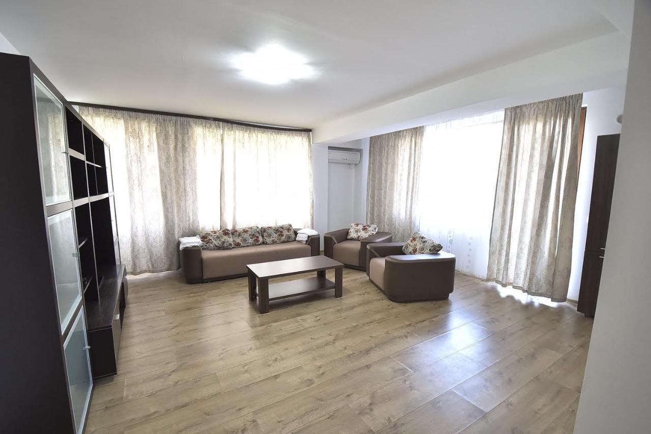 Vilagio Apartments ナボダリ エクステリア 写真