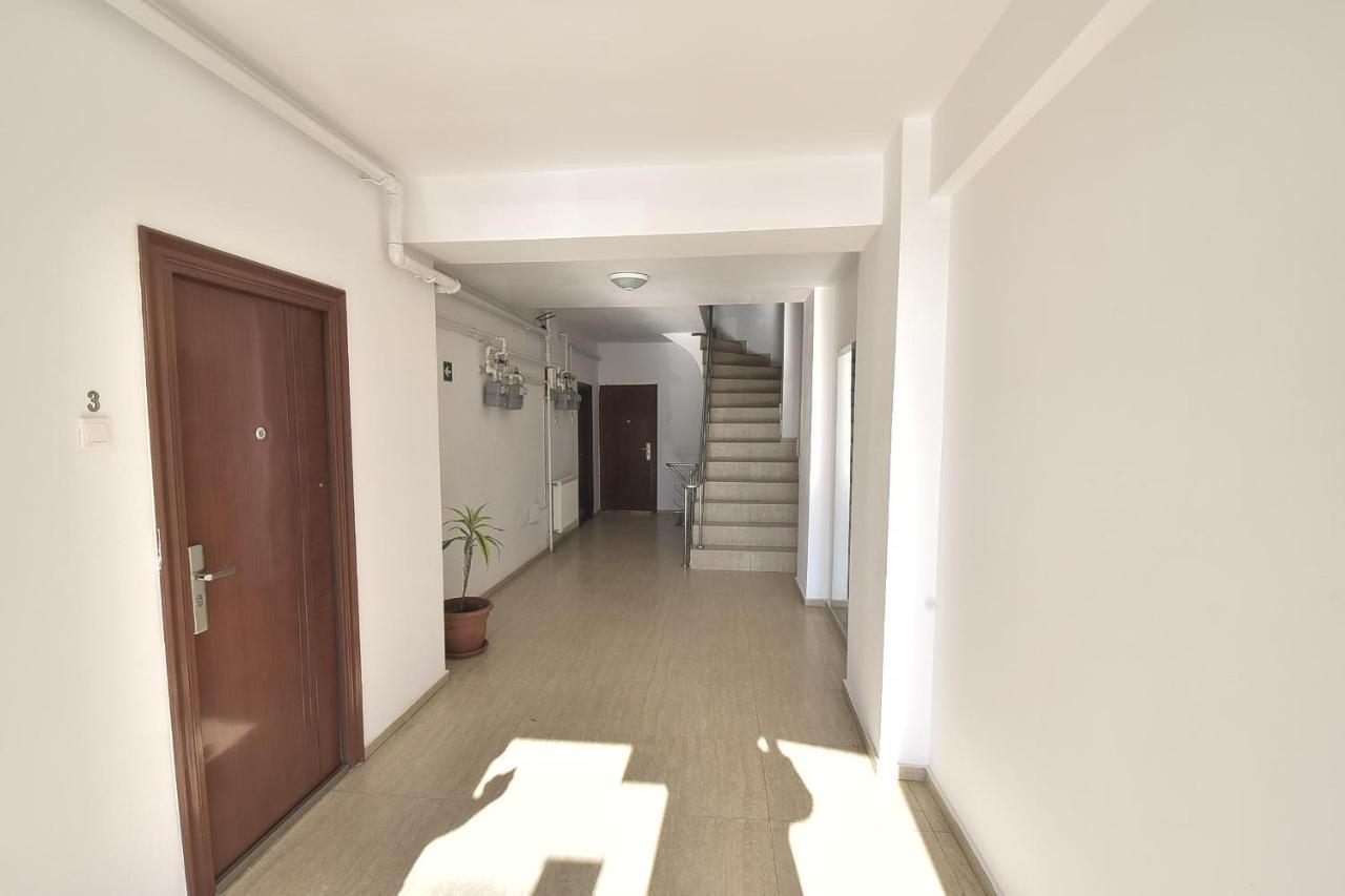 Vilagio Apartments ナボダリ エクステリア 写真