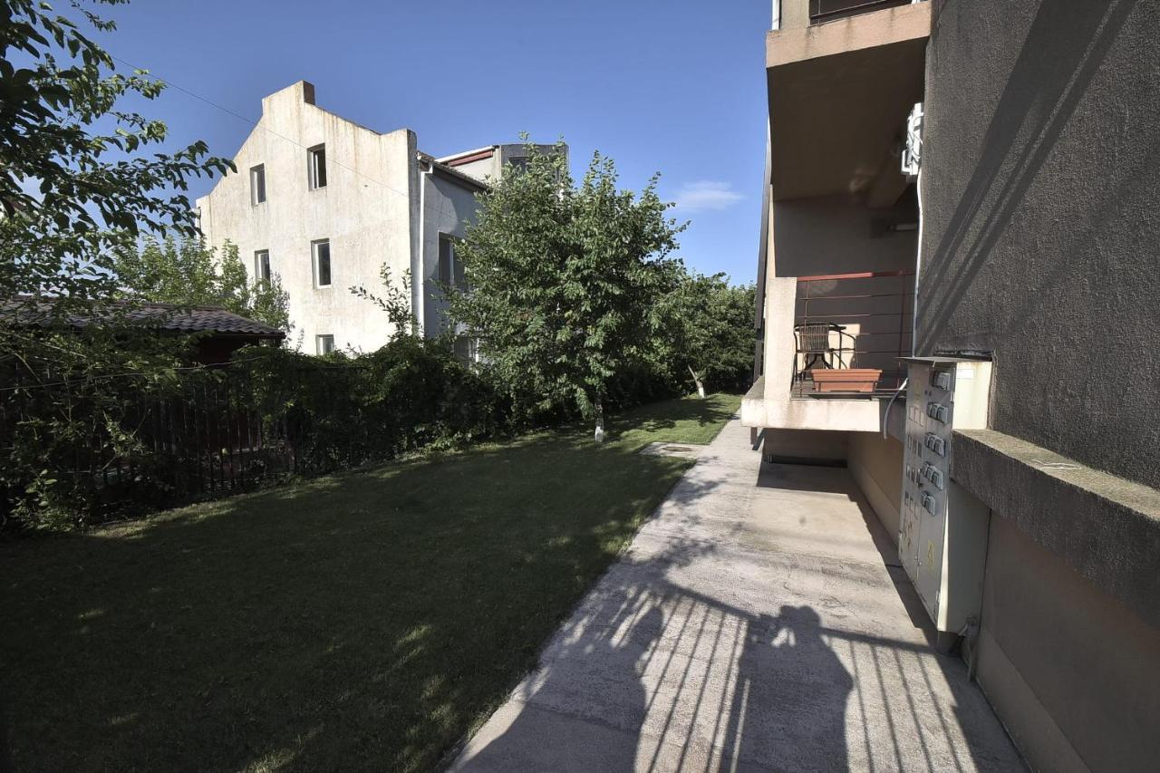 Vilagio Apartments ナボダリ エクステリア 写真